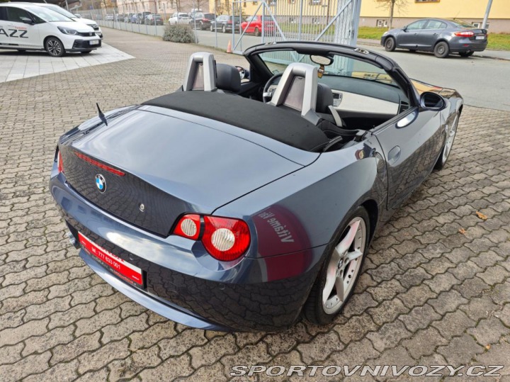 BMW Z4 2.2i Roadster Manuál 170P 2005