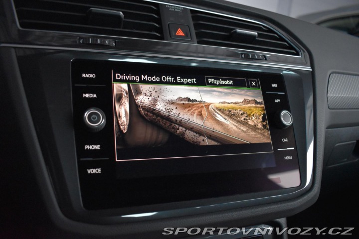Volkswagen Tiguan R R 2.0TSI 235kW ZÁRUKA*TAŽ 2022