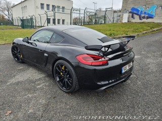 Porsche Cayman 981 GT4 2016