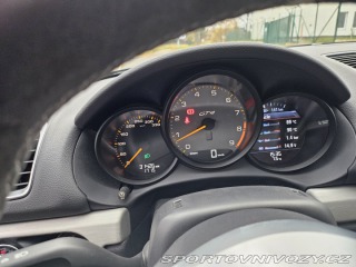Porsche Cayman 981 GT4 2016