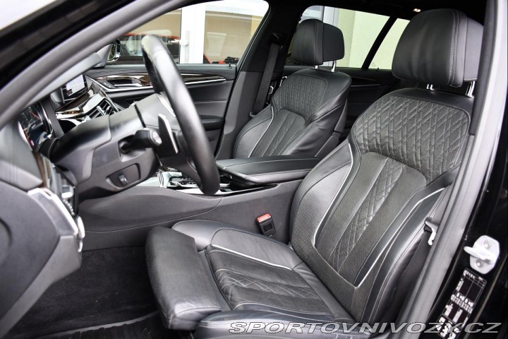 BMW 5 M550d Rezervace 2018