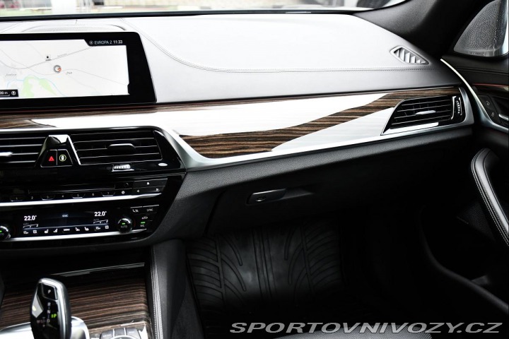 BMW 5 M550d XD HUD B&W MASA 2018