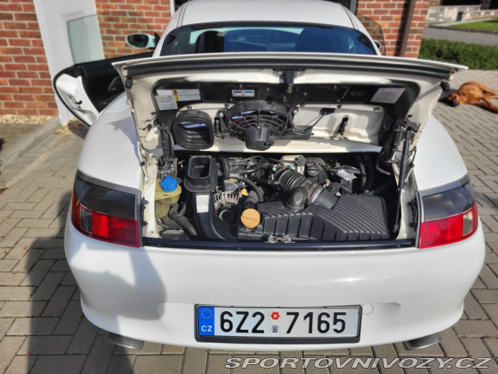 Porsche 911 Carrera 2001