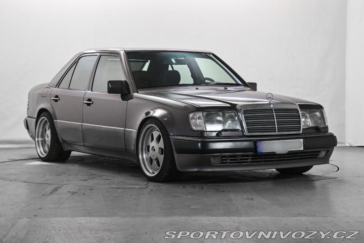 Mercedes-Benz E 500 V8 1991