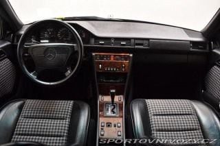 Mercedes-Benz E 500 V8 1991