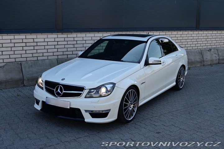 Mercedes-Benz C 63 AMG 2008