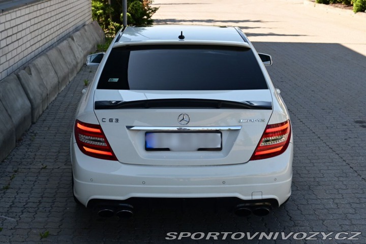 Mercedes-Benz C 63 AMG 2008