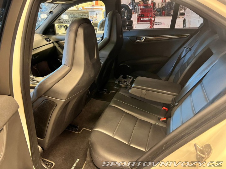 Mercedes-Benz C 63 AMG 2008