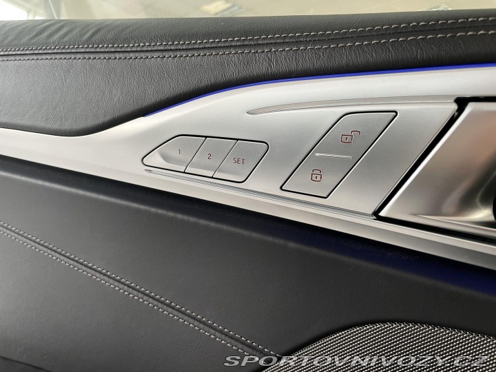 BMW 8 840d xDrive*Laser*Dověry* 2022