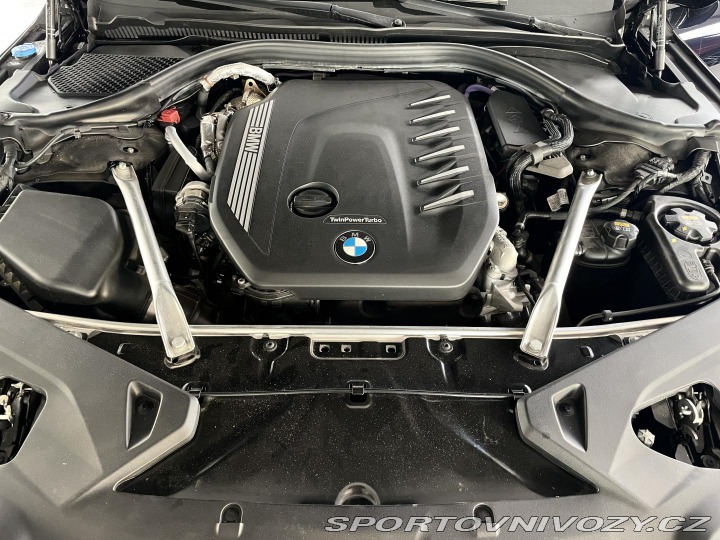 BMW 8 840d xDrive*Laser*Dověry* 2022