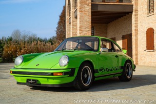Porsche 911 CARRERA 2.7