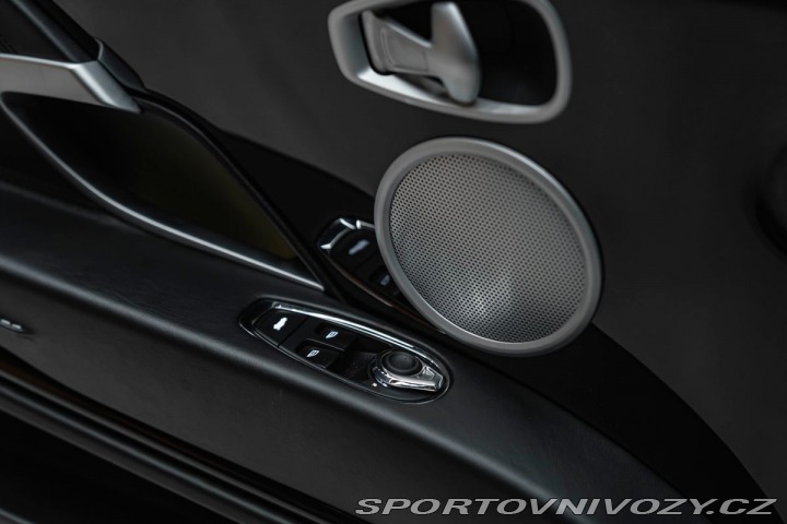 Aston Martin DB11 5.2 V12 2019