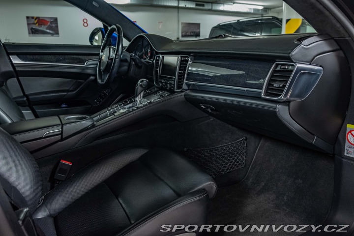 Porsche Panamera Turbo, Chrono, Burmester 2010
