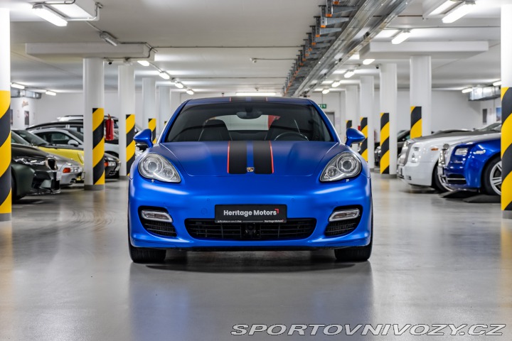 Porsche Panamera Turbo, Chrono, Burmester 2010
