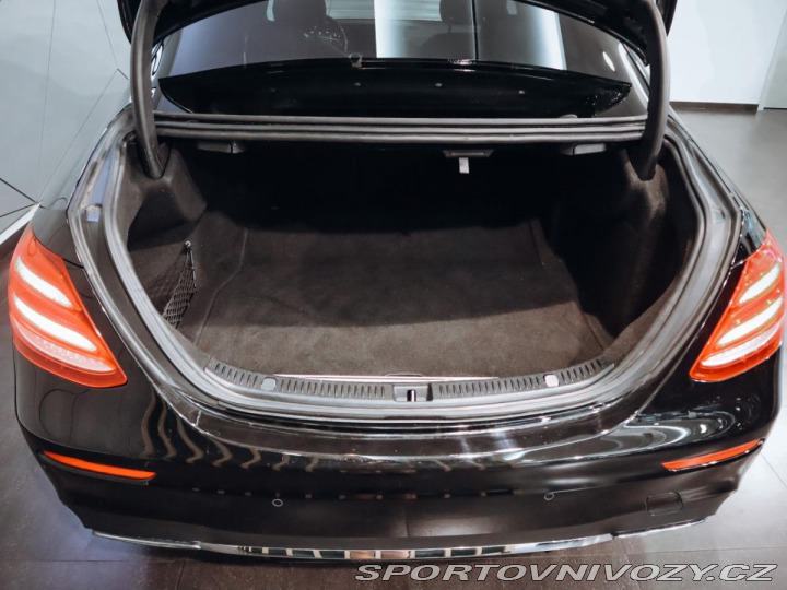 Mercedes-Benz E E 350d AMG 190 kW 2016
