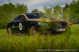 Mercedes-Benz S S560-AMG KUPÉ PLNÁ VÝBAVA 2019