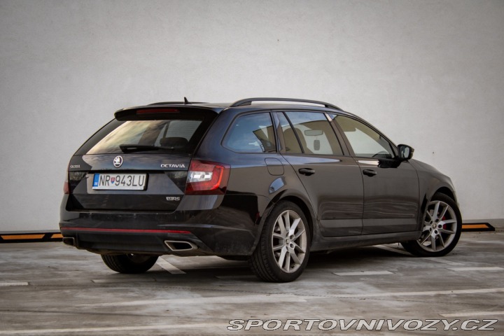 Škoda Octavia RS Combi  2.0 TDI DPF RS DSG 2017