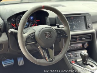 Nissan GT-R R35 2018