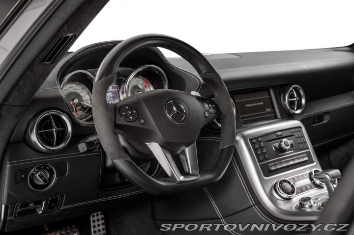 Mercedes-Benz SLS AMG  2011