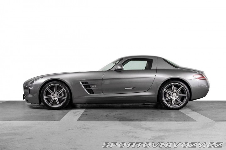 Mercedes-Benz SLS AMG  2011