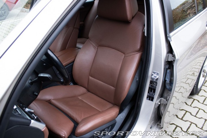BMW 5 BMW 530i 2012