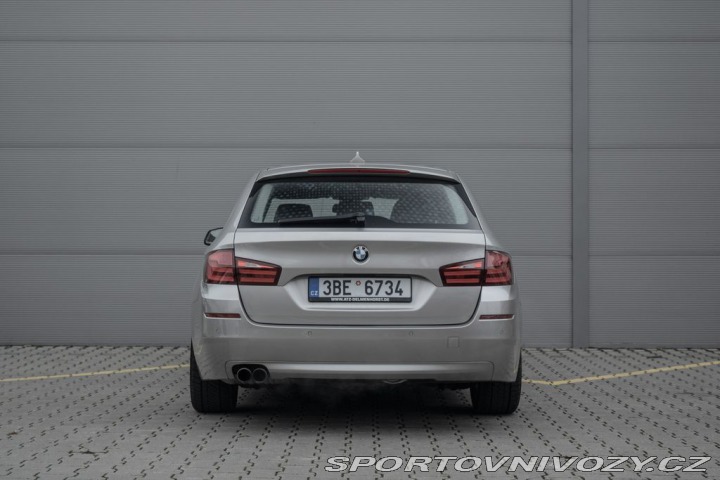 BMW 5 BMW 530i 2012