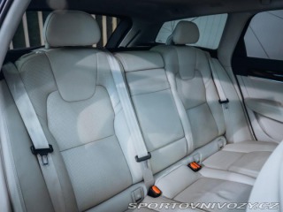 Volvo V90 2.0 T8 AWD Inscription 2017