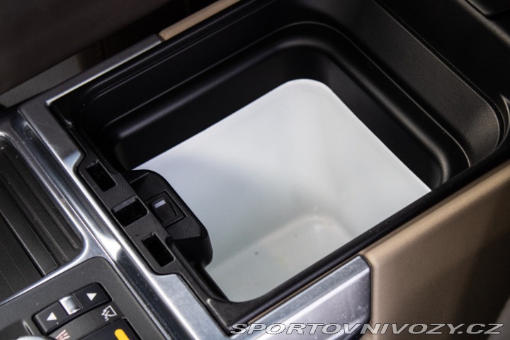 Ostatní značky Ostatní modely Land Rover Range Rover Sport  5.0 V8 Supercharged 2010