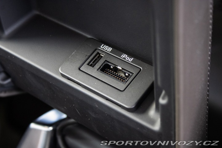 Ostatní značky Ostatní modely Land Rover Range Rover Sport  5.0 V8 Supercharged 2010