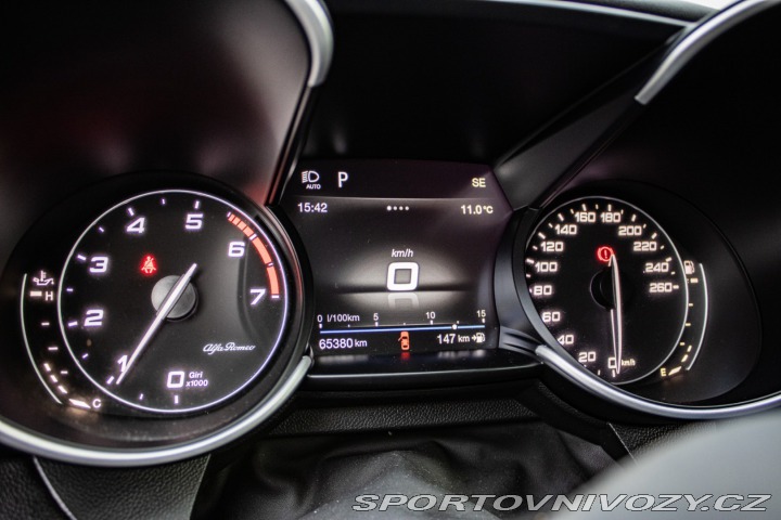 Alfa Romeo Giulia 2.0 Turbo 280 VELOCE AWD 2017