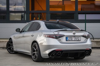 Alfa Romeo Giulia 2.0 Turbo 280 VELOCE AWD 2017