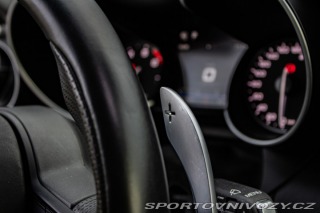 Alfa Romeo Giulia 2.0 Turbo 280 VELOCE AWD 2017