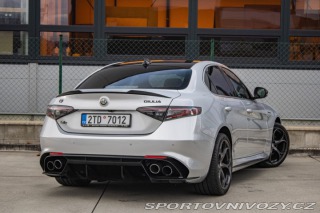 Alfa Romeo Giulia 2.0 Turbo 280 VELOCE AWD 2017
