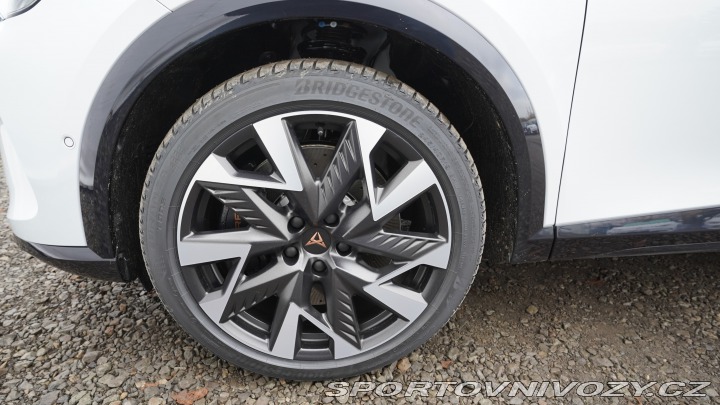 Cupra Formentor VZ 333 koní 4x4 2024