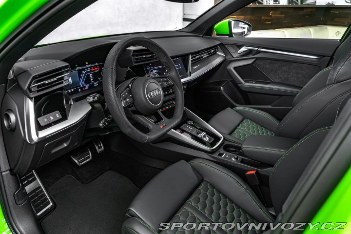 Audi RS3 Sportback, Matrix, výfuky 2024