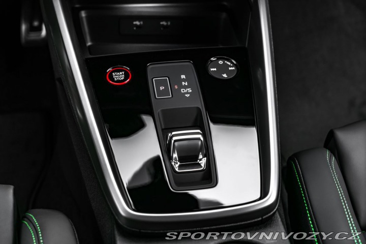 Audi RS3 Sportback, Matrix, výfuky 2024