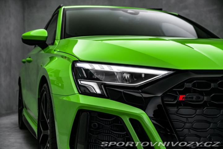 Audi RS3 Sportback, Matrix, výfuky 2024