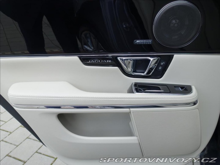 Jaguar XJ 3,0 d 221kW Premium LUXUR 2016