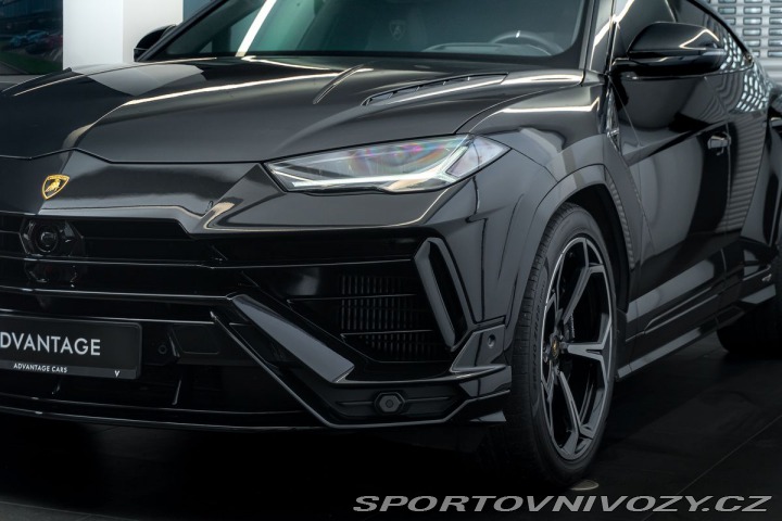 Lamborghini Urus S/Ventilace/Panorama/B&am 1800