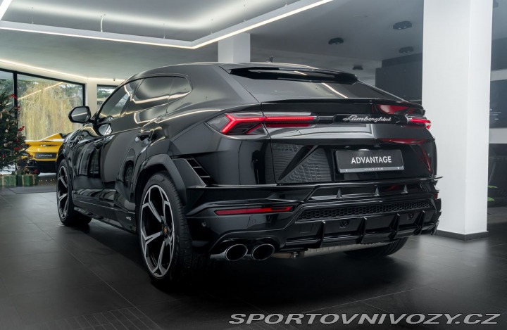 Lamborghini Urus S/Ventilace/Panorama/B&am 1800