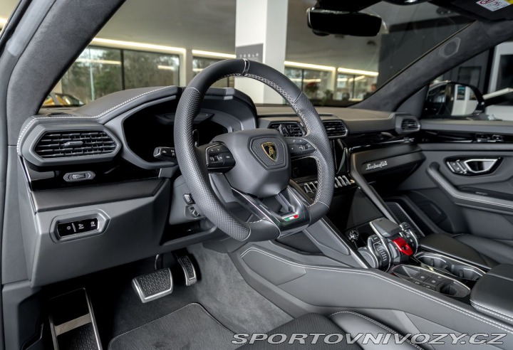 Lamborghini Urus S/Ventilace/Panorama/B&am 2024