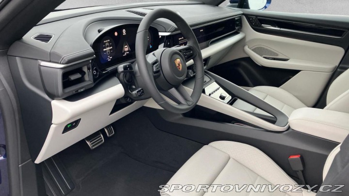 Porsche Macan 4S 2024