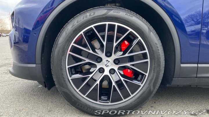 Porsche Macan 4S 2024
