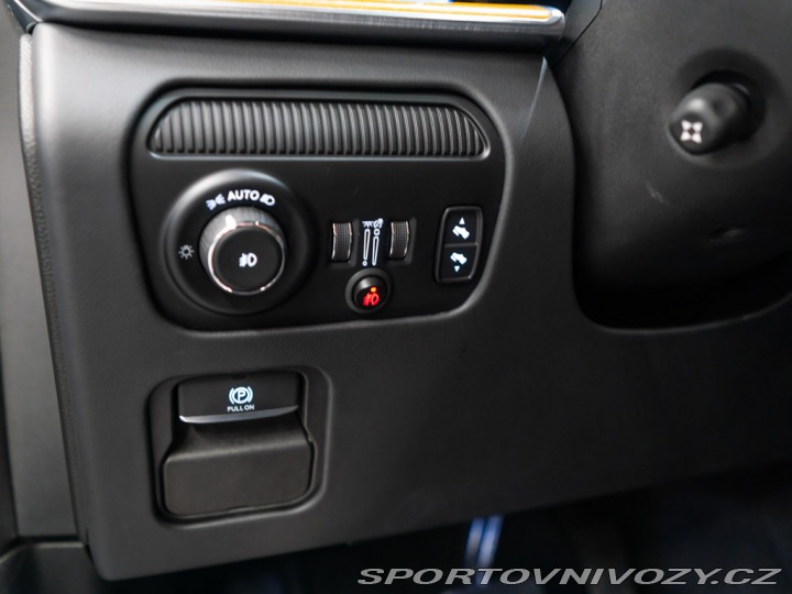 Ostatní značky Ostatní modely Jeep Grand Wagoneer 6.4 HEMI V8, LPG PRINS 2022