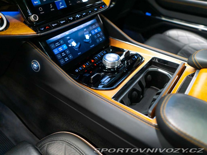Ostatní značky Ostatní modely Jeep Grand Wagoneer 6.4 HEMI V8, LPG PRINS 2022