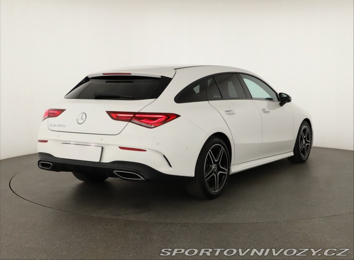 Mercedes-Benz CLA AMG Paket 200d 2023
