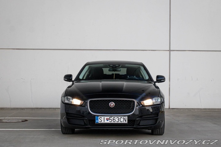 Jaguar XE 2.0 I4D Prestige 2016