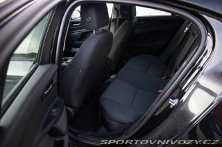 Jaguar XE 2.0 I4D Prestige 2016