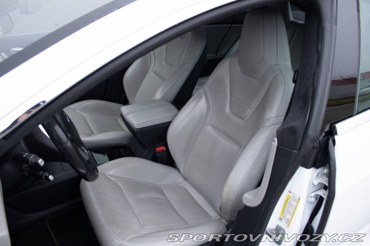 Tesla Model S 85D 2015