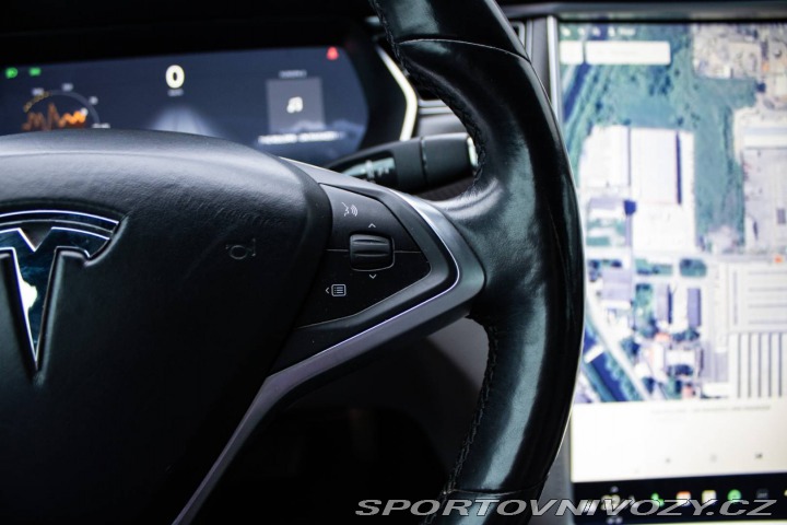 Tesla Model S 85D 2015